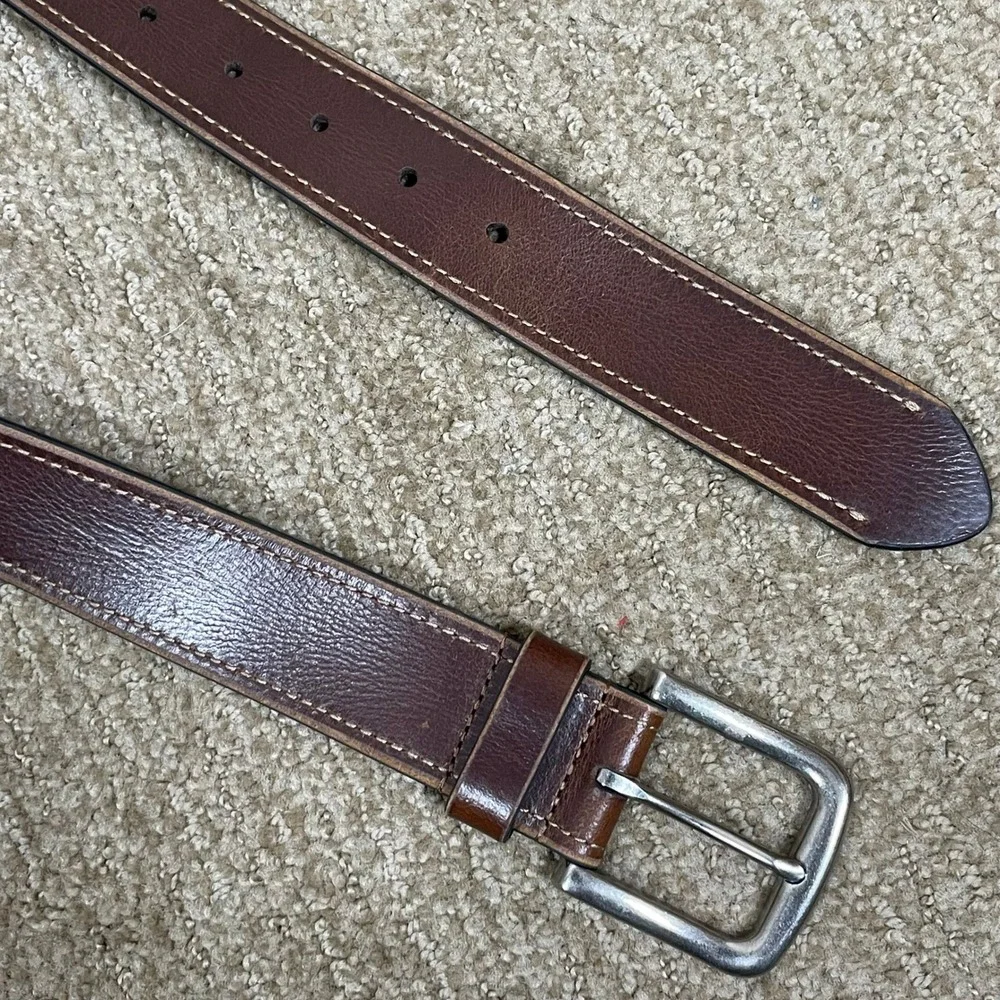 Lucky Brand Leather Belt Mens 42 Brown BKM00008‎ Contrast Stitch Rugged Casual